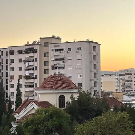 Herin شقة تيرانا